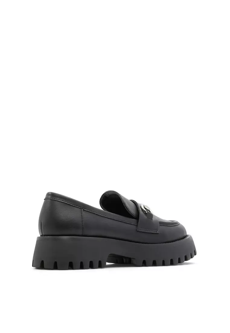 Cluelesss Penny Loafers
