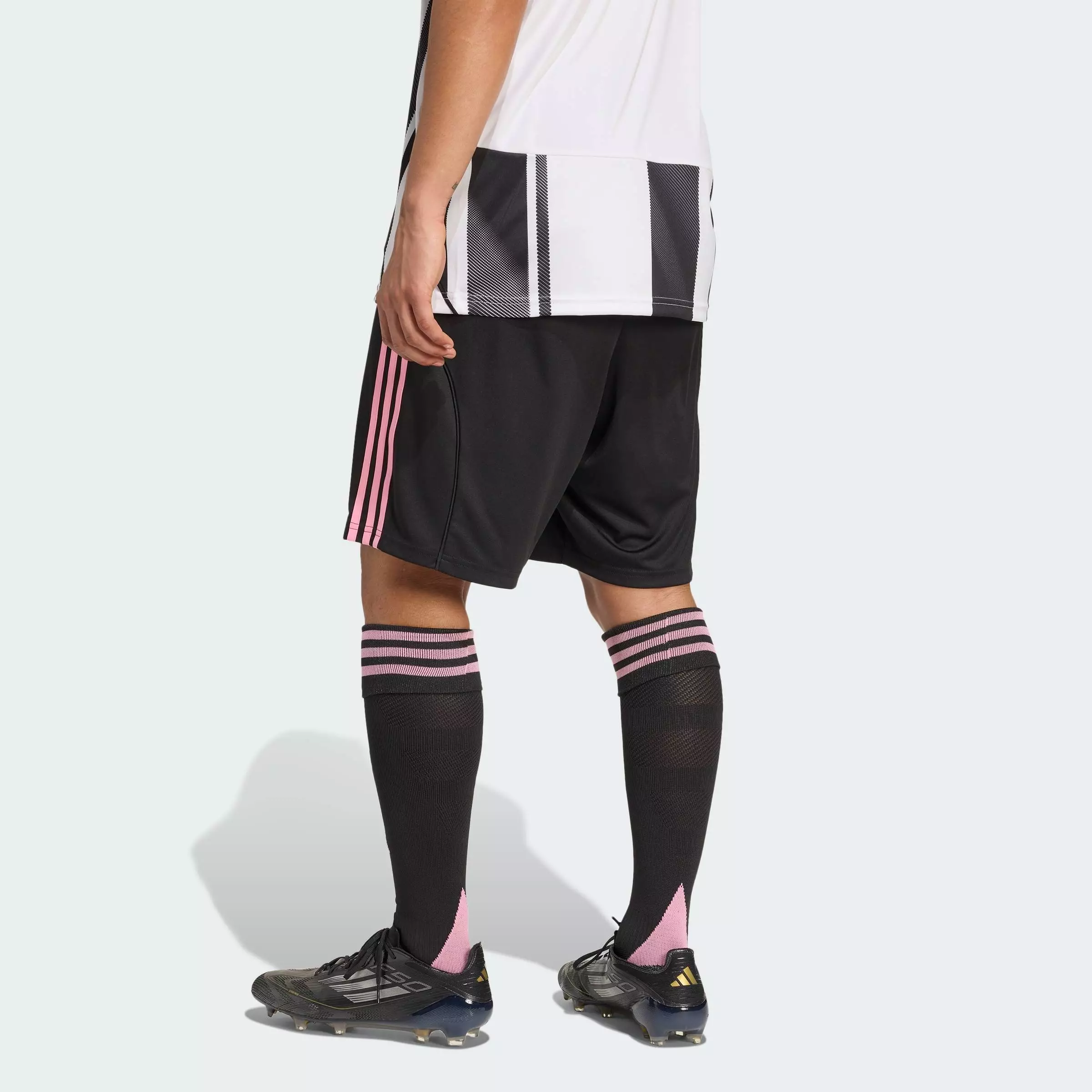 Football Juventus 25/26 Home Shorts Men Black JV5830