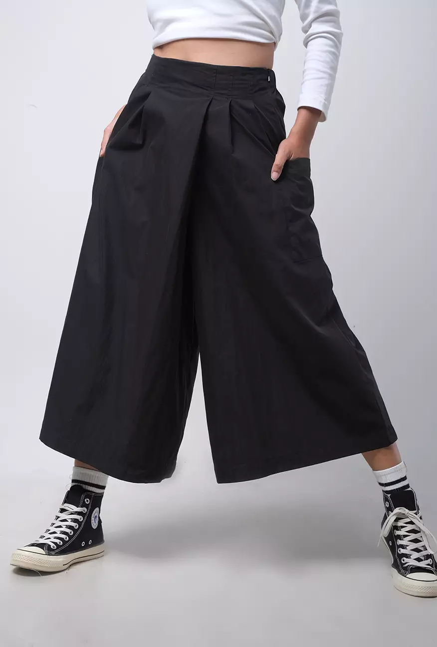 Celana wanita Ayara Black