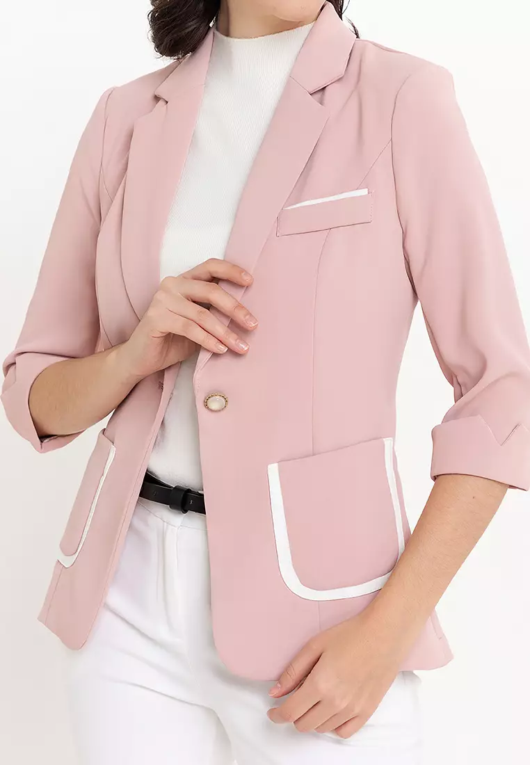 Quarter Sleeves Pocket Trim Blazer