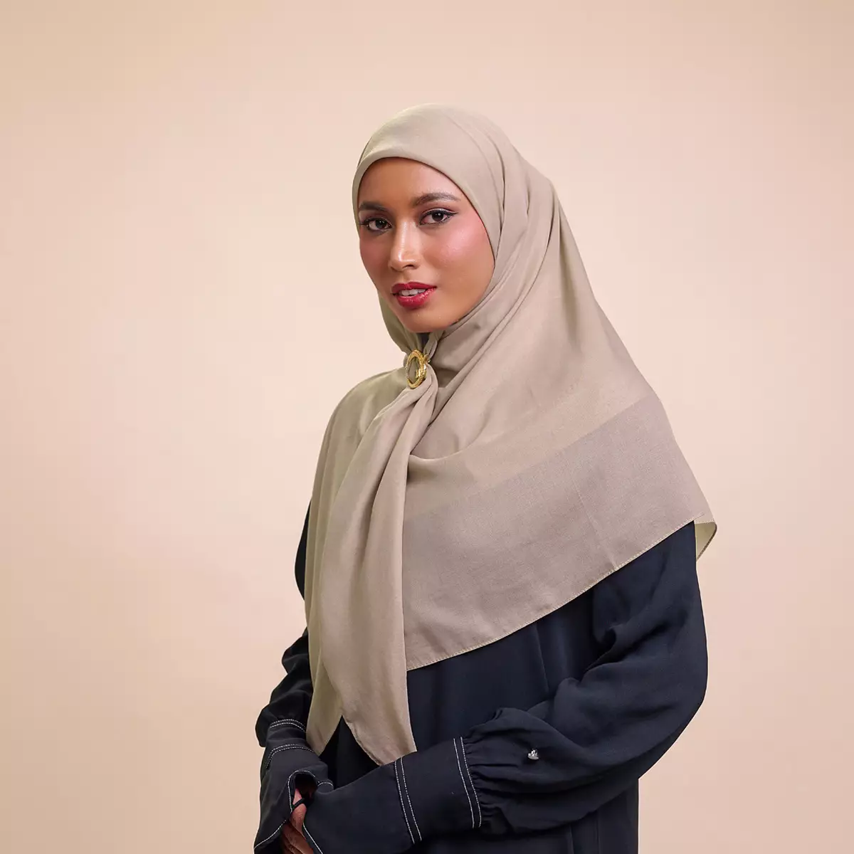 ZM Zaskia Mecca - Fayola Khaky Syar'i Hijab High Voal 115x115 - Hijab Square Segi Empat