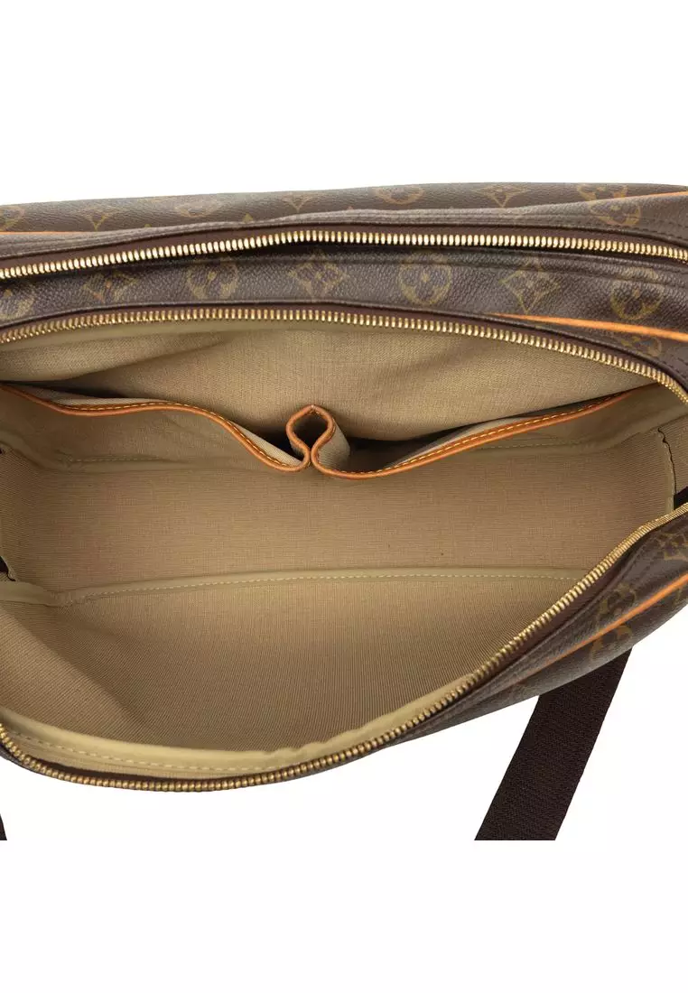 Pre-Loved Louis Vuitton Monogram Reporter Gm