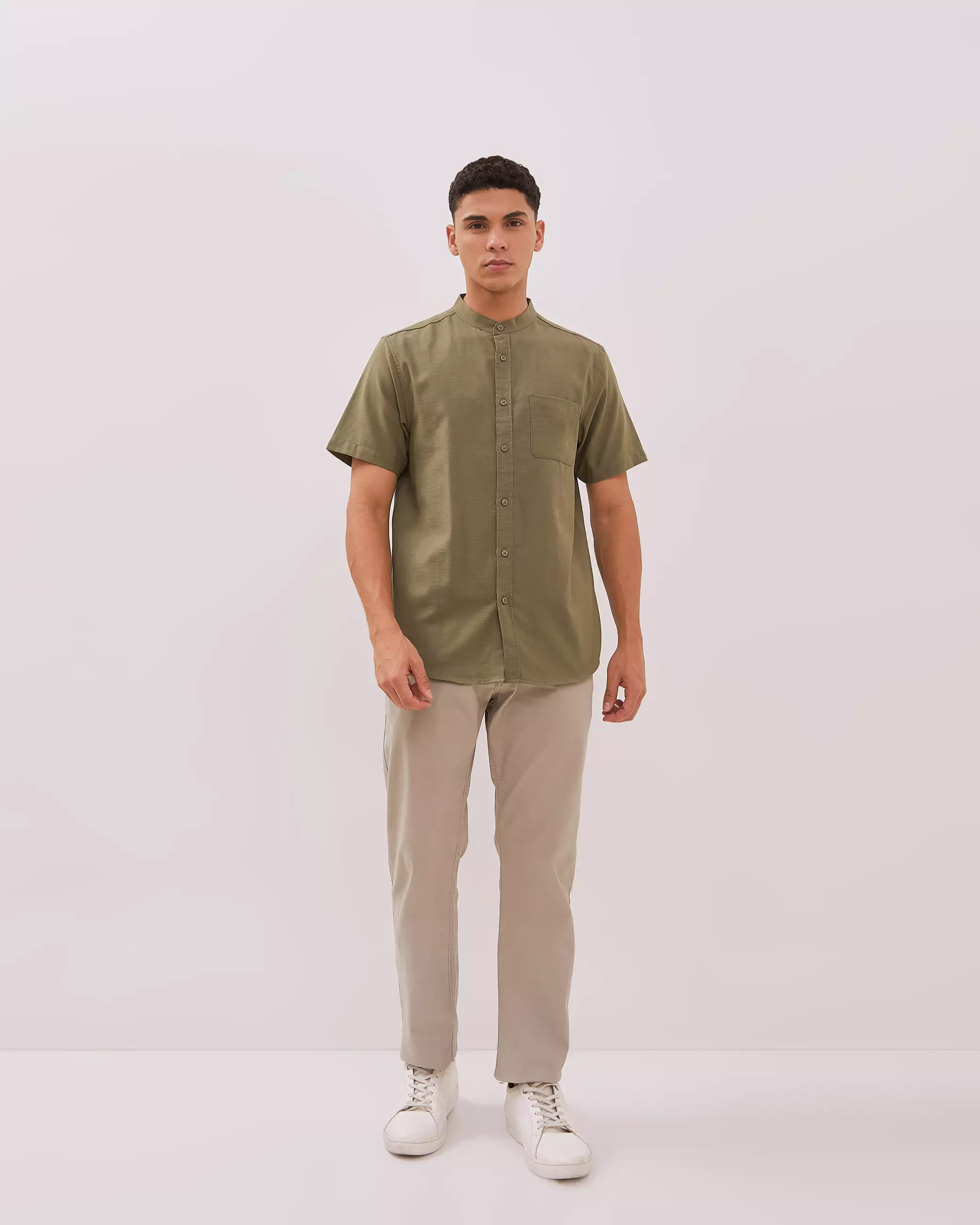AMK Kemeja Shanghai Pria Lengan Pendek SHG Laurel Ss Olive