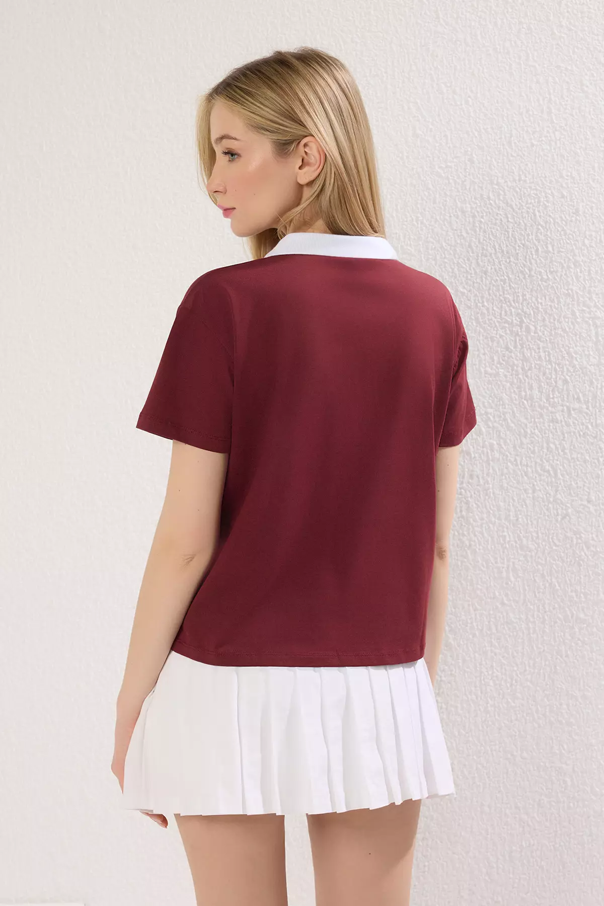 Brown 100% Cotton City Printed Relaxed Cut Basic Polo Collar Knitted T-Shirt TWOSS21TS3424