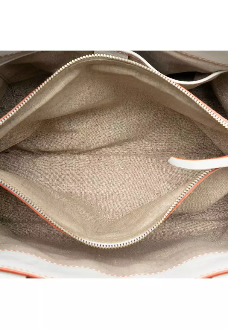 Pre-Loved Celine Leather Boogie Handbag