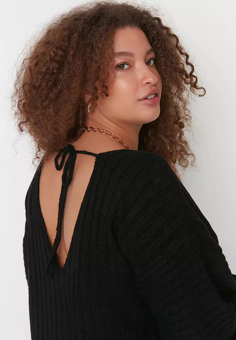 Plus Size Lace Detailed V-Neck Knitwear Sweater