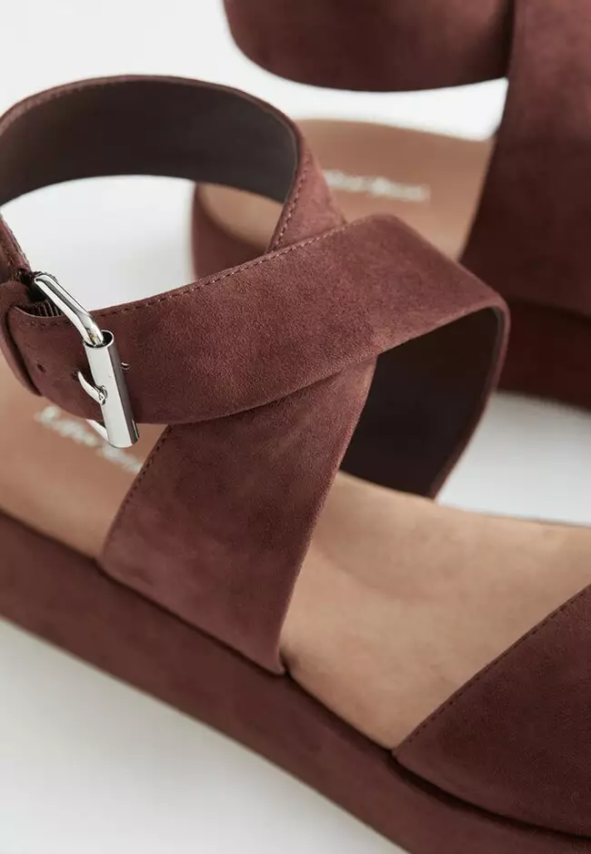 Suede Flatform Sandals