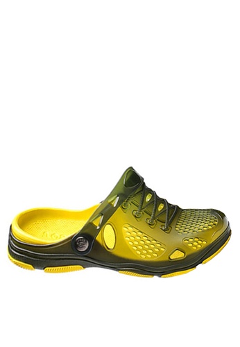 Twenty Eight Shoes yellow VANSA Waterproof Rain and Beach Sandals VSM-R905 201F8SH60308E9GS_1