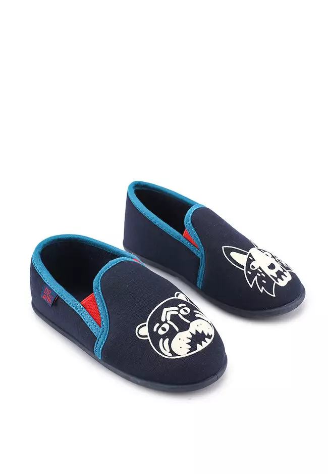 Black best sale panther slippers