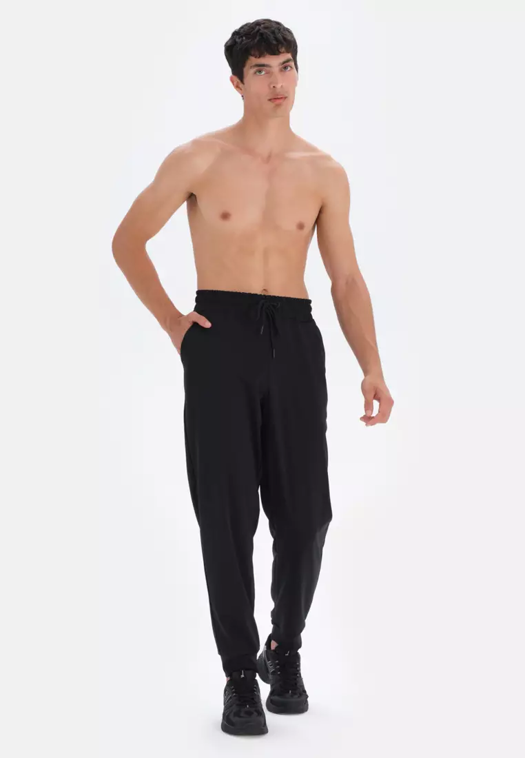 Buy DAGİ Black Trousers, Jogger, Long Sleeve Activewear for Men