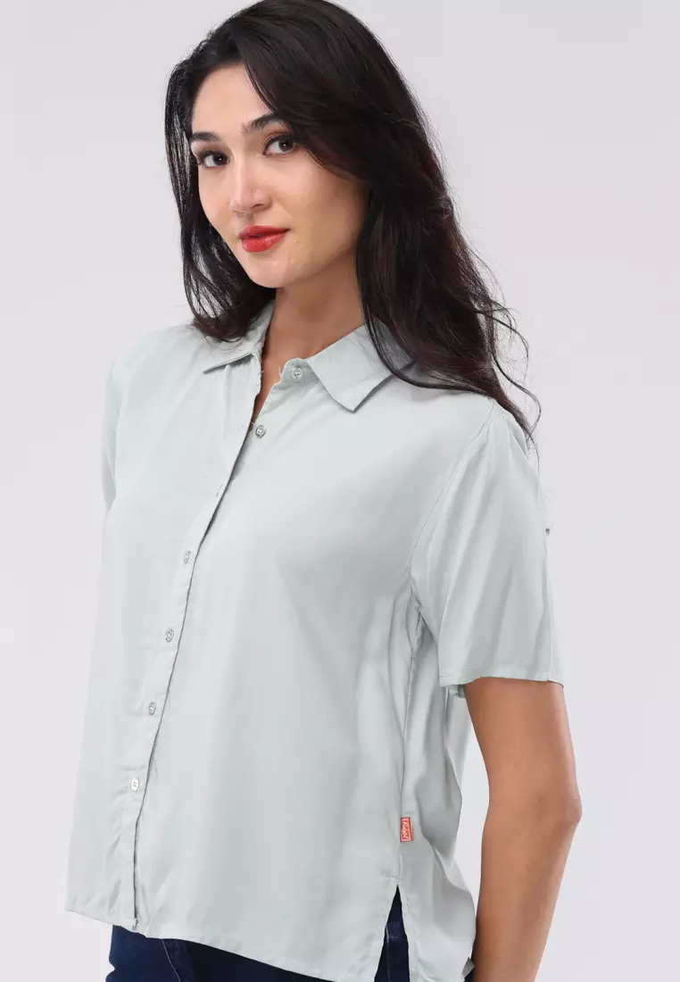 Short Sleeves W/ Collar Blouse