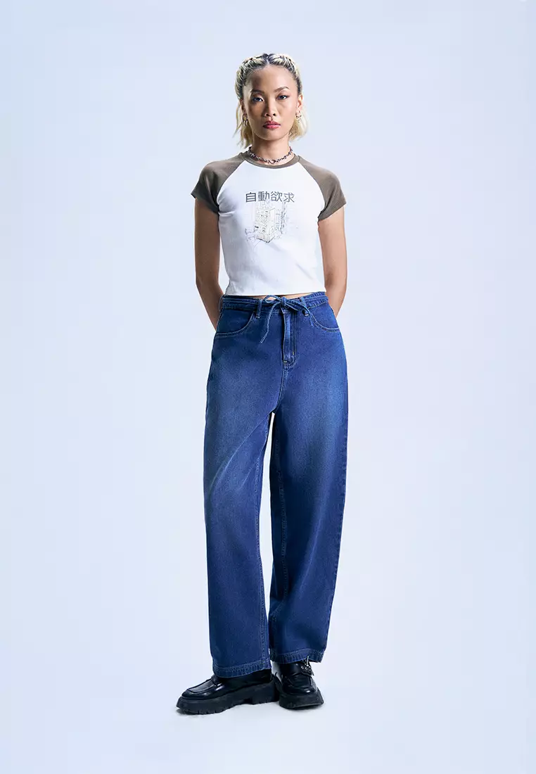 Raglan Graphic Cropped T-Shirt
