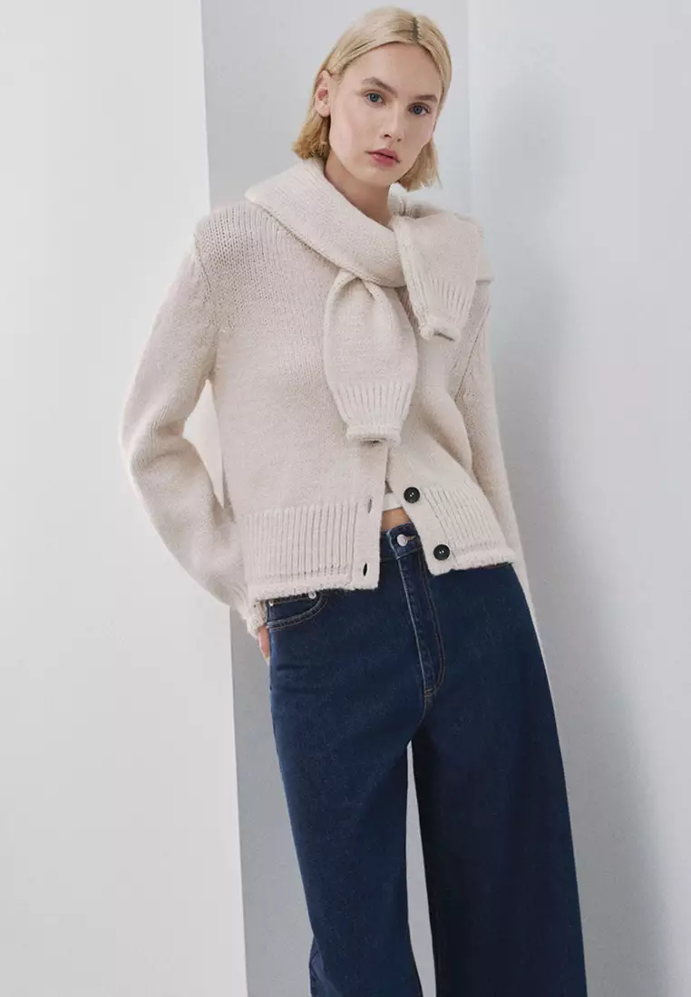 Wide Leg Mid-Rise Jeans