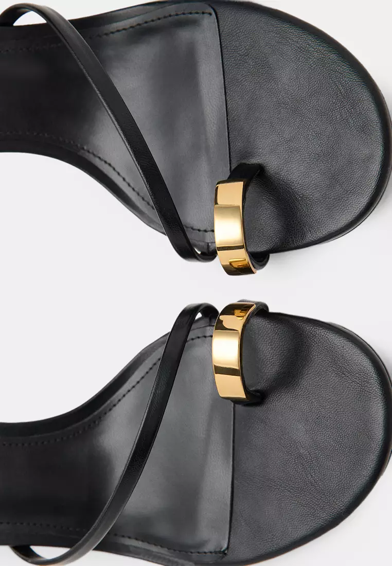 Heeled Sandals with Crossed Straps