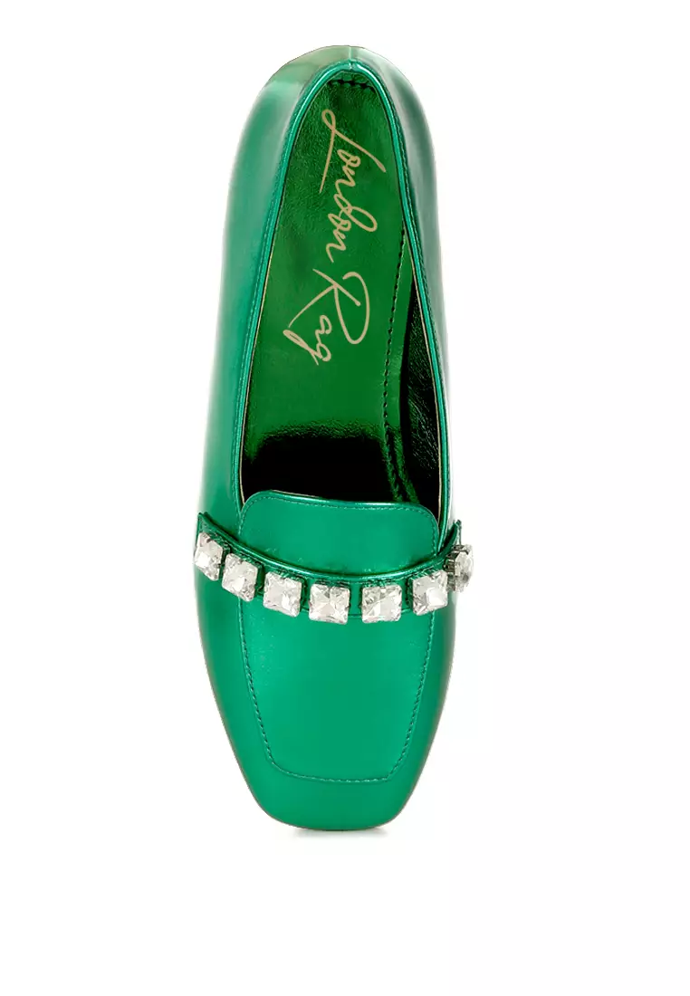 Sepatu Loafer Tali Berlian Metalik Warna Hijau