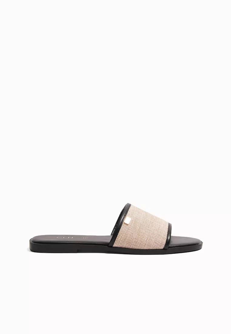 Discount on Cln  shoes - SKU: Estelle Flat Slides