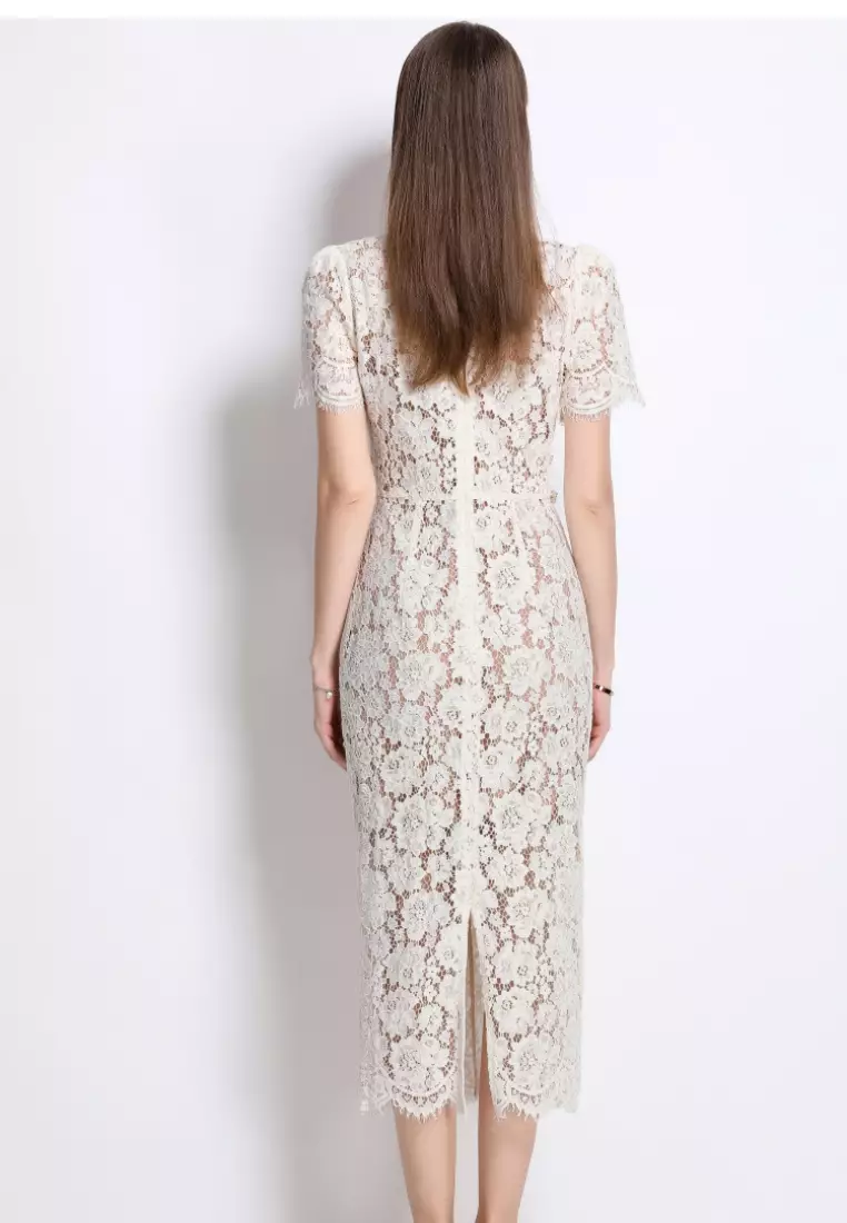 Summer lace embroidered short-sleeved dress CA26022409W