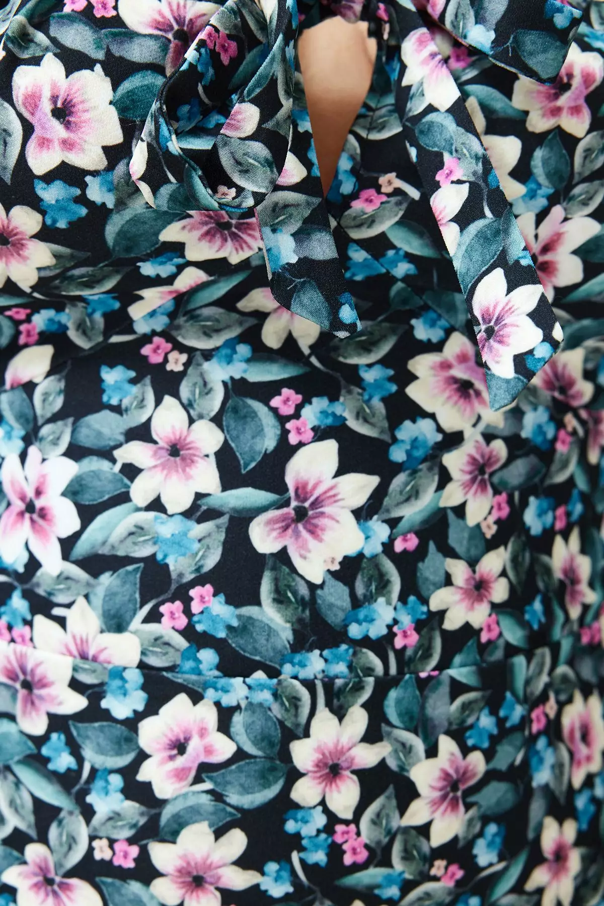 Plus Size Puff Sleeve Dress