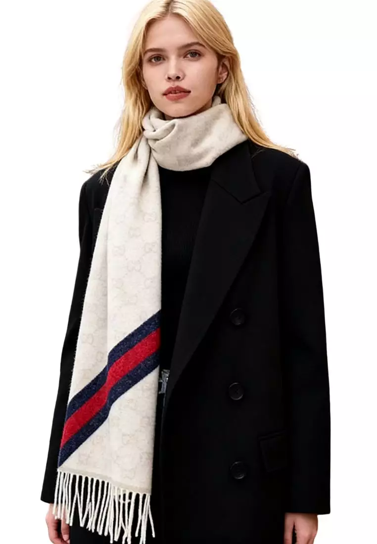 GG Logo Wool Scarf in Beige 570603 3G200