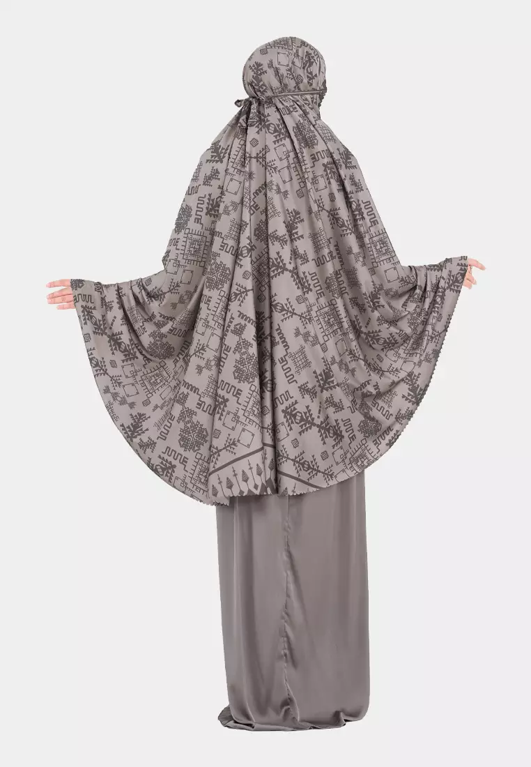 Mukena 2 in 1 Sabiyaa Ethnic Lasercut Silk Premium - Fossil Grey