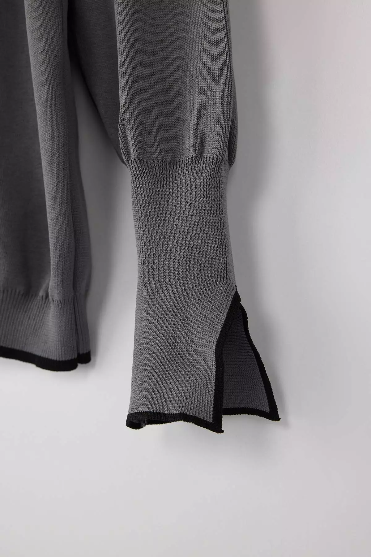 Gray Button Detailed Striped Knitwear Cardigan Tbbaw24Av00014