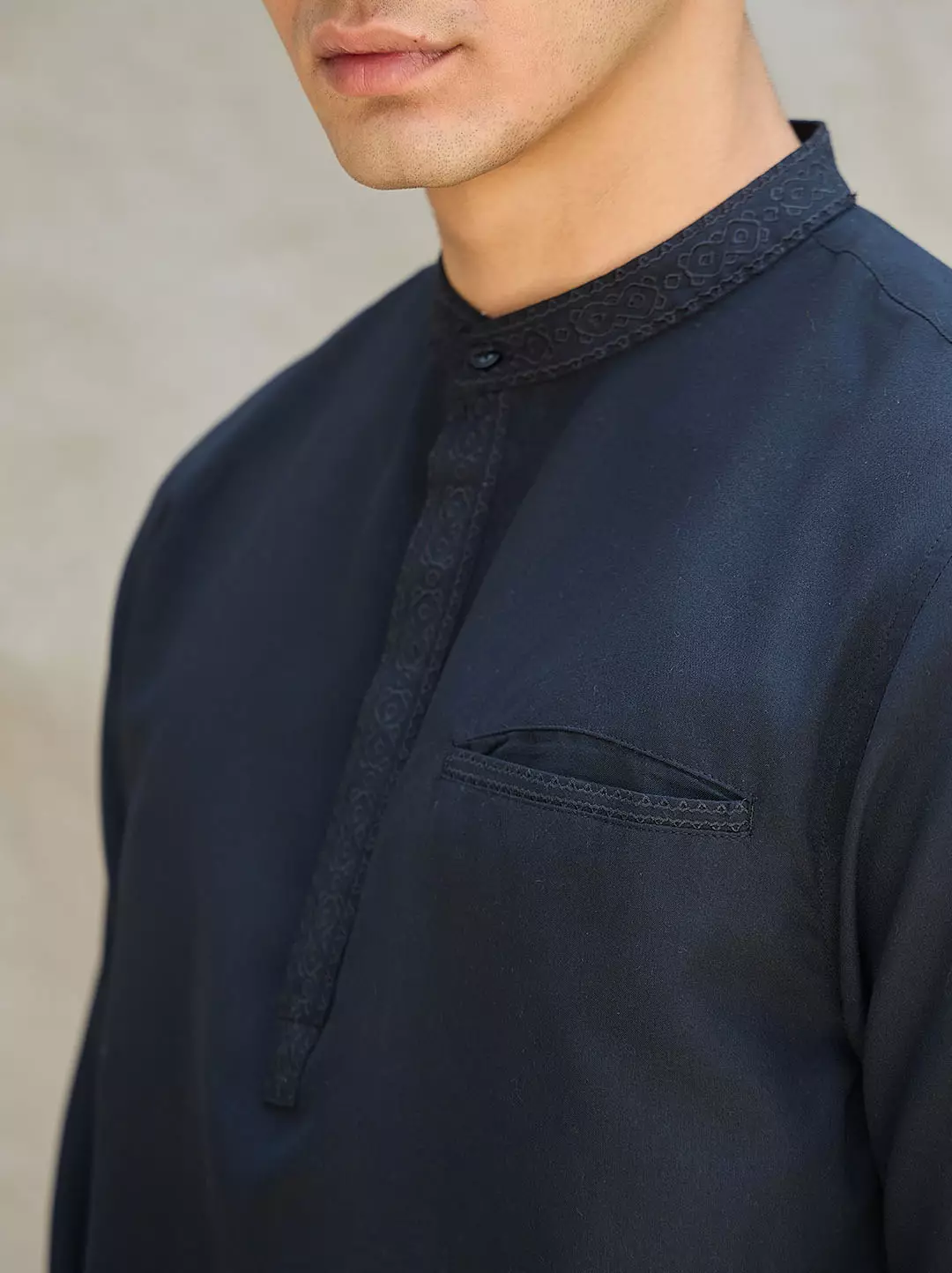 OXCON Kemeja koko Tangan 3/4 Bordir Hasbi Hitam