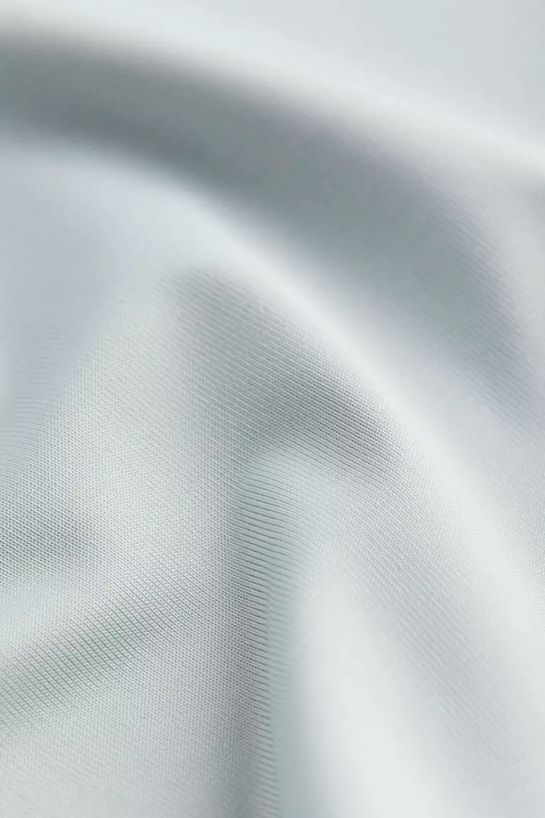 Mermaid-skirt bodycon dress