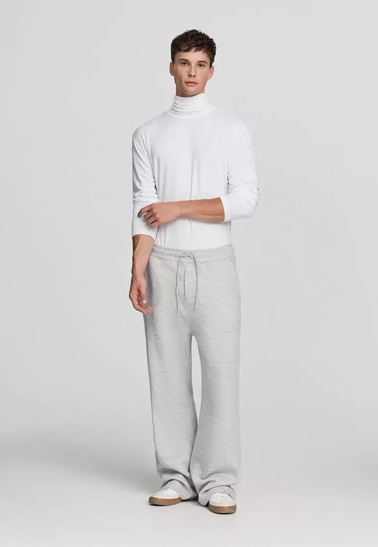 Man Long-Sleeved T-Shirt