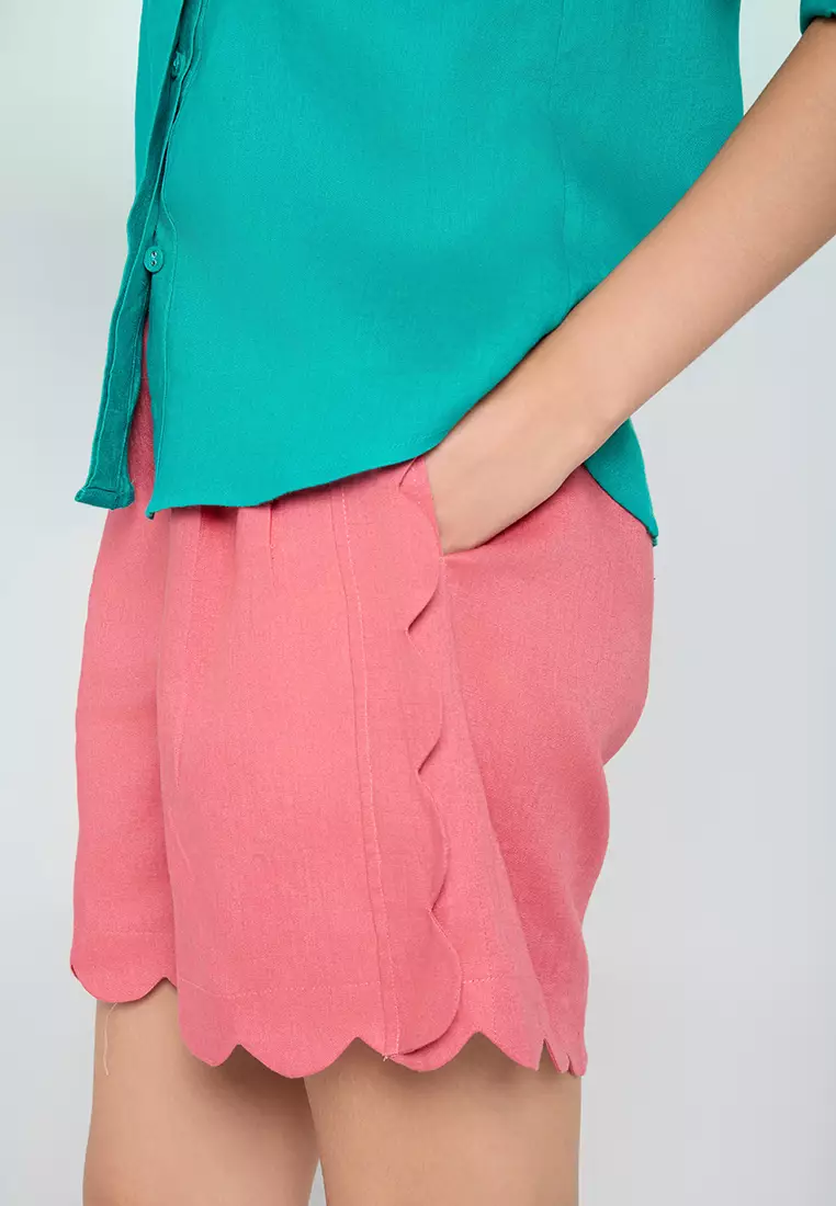 Jagged Hem Linen Shorts