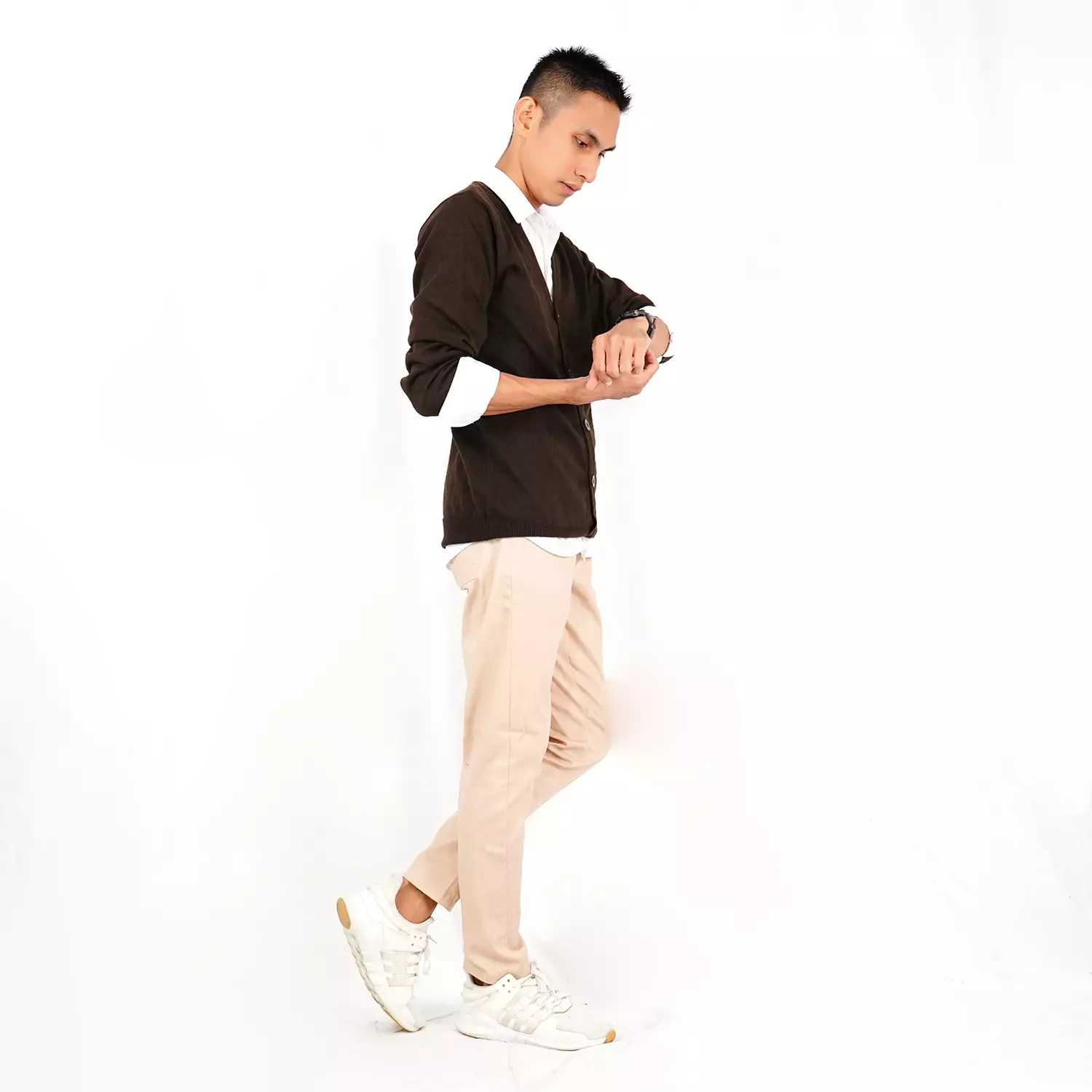 RICO Cardigan Rajut V Neck Fashion Korea Kardigan Pria Leher V - KOPI