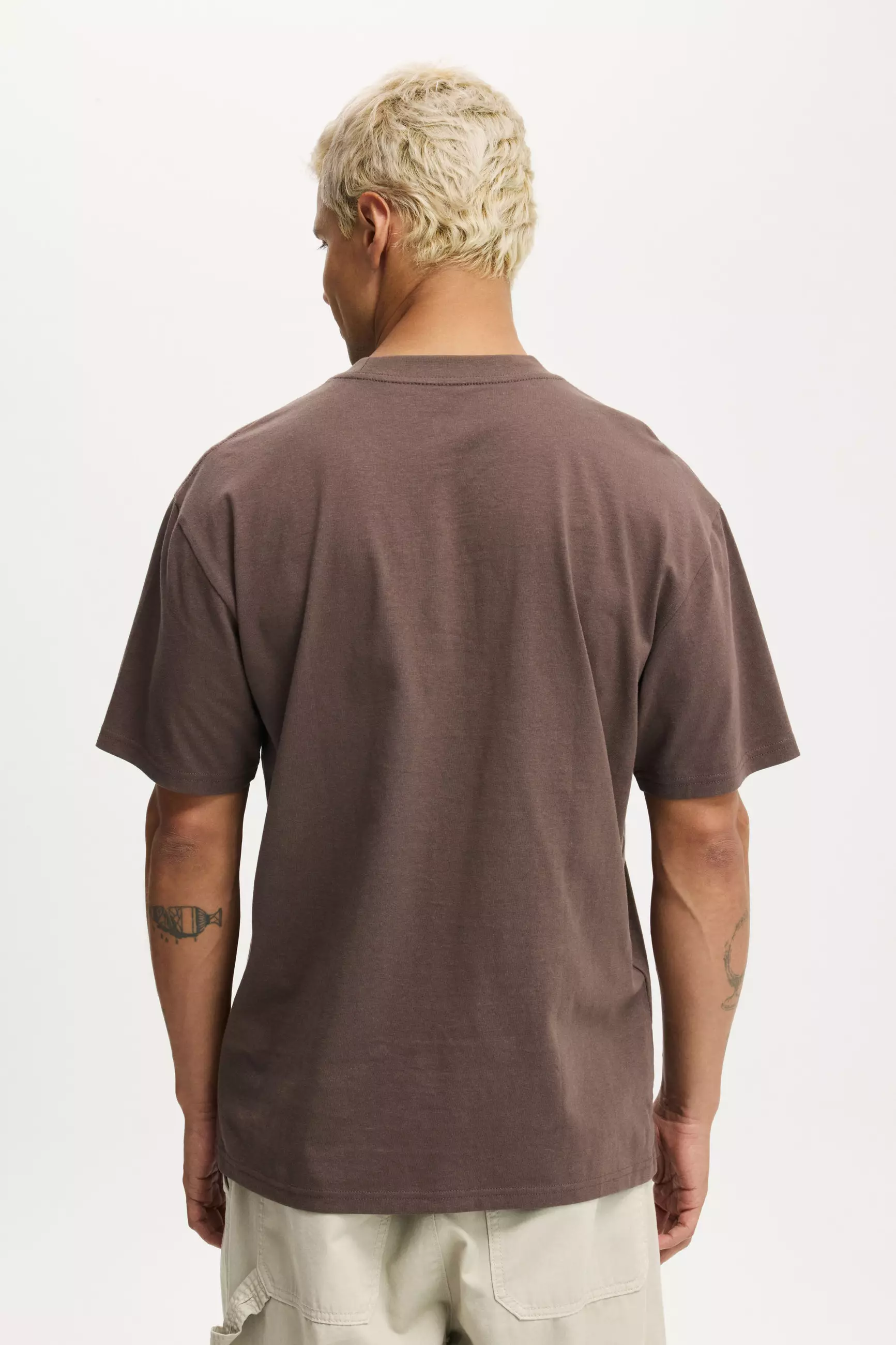COTTON ON - ATASAN - LOOSE FIT LICENSE T-SHIRT