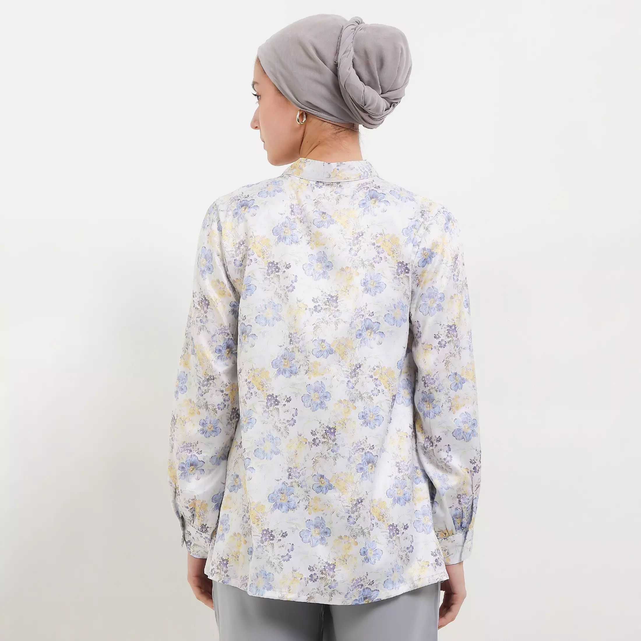 MFMW Aycel Atasan Blouse Satin Blue Motif Bunga