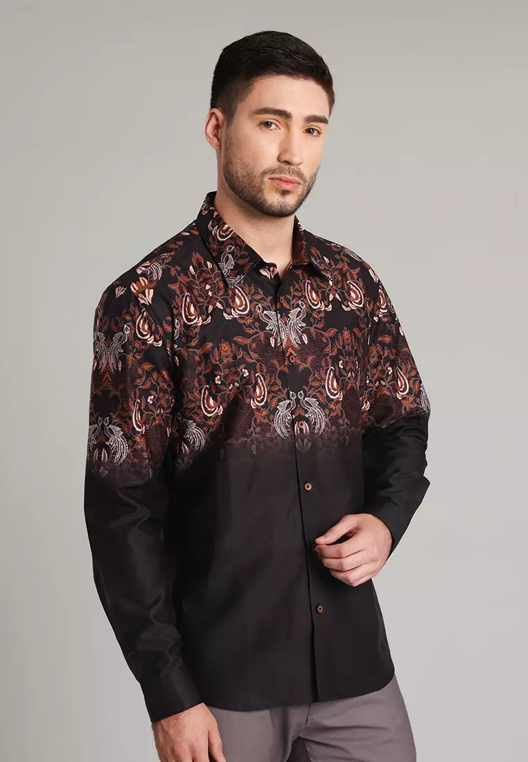 MOC - Kemeja Batik Pria Lengan Panjang Adhinata - Black
