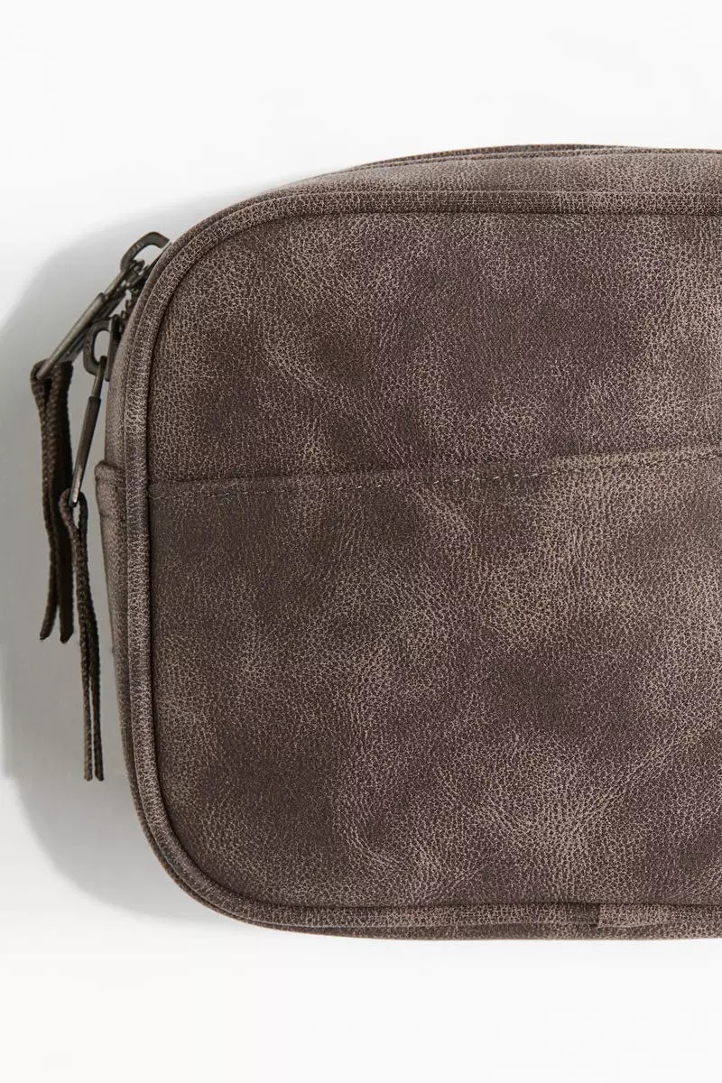 Small crossbody bag