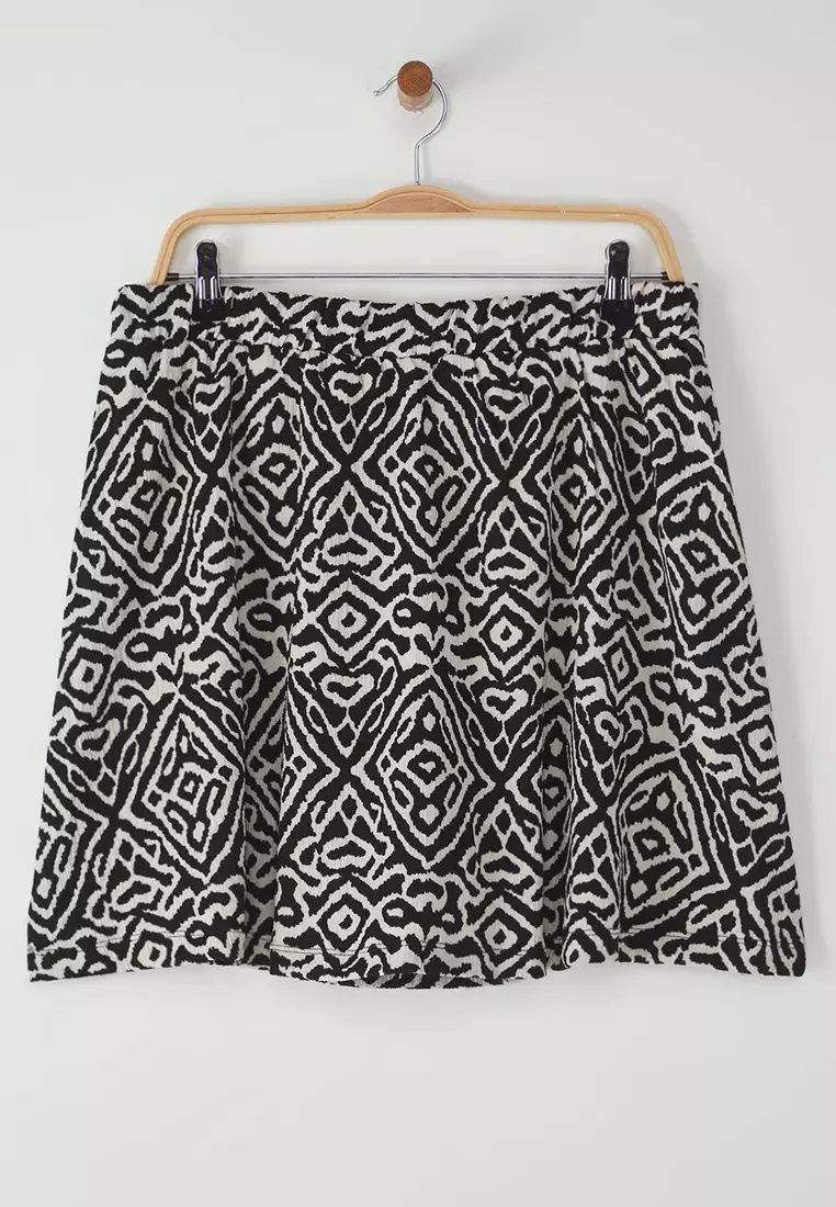 Black Ethnic Patterned Plus Size Shorts Skirt TBBSS25AP00025