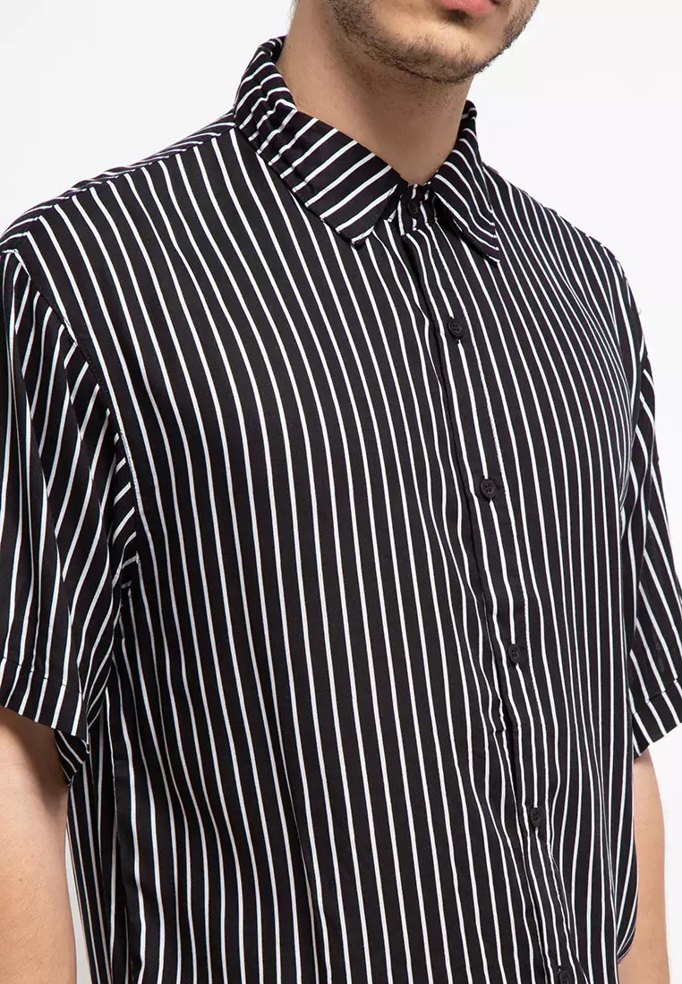 Nade Japan NTA38 Kemeja Pantai Kasual Pria Stripe Hitam