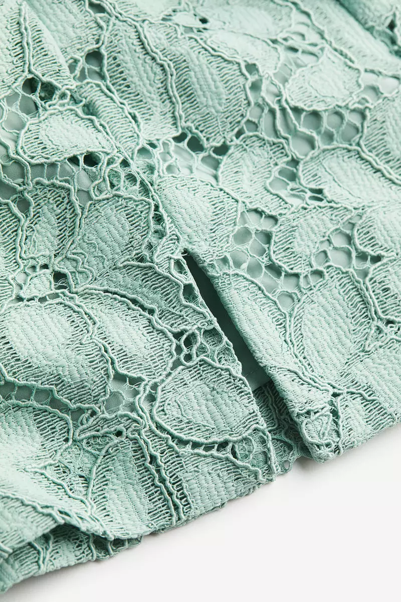 Buy H&M Lace mini skirt 2025 Online | ZALORA