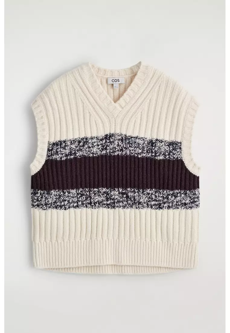 TEXTURED MERINO WOOL V-NECK VEST