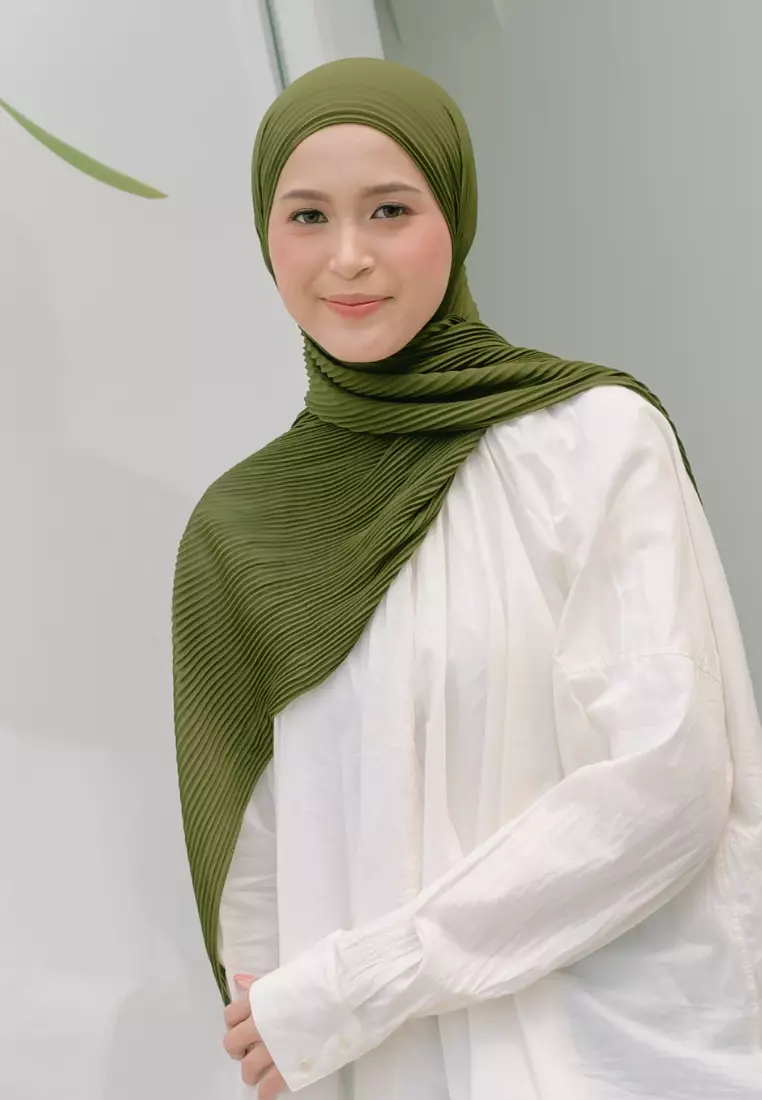 Ayra Pleats Shawl Army