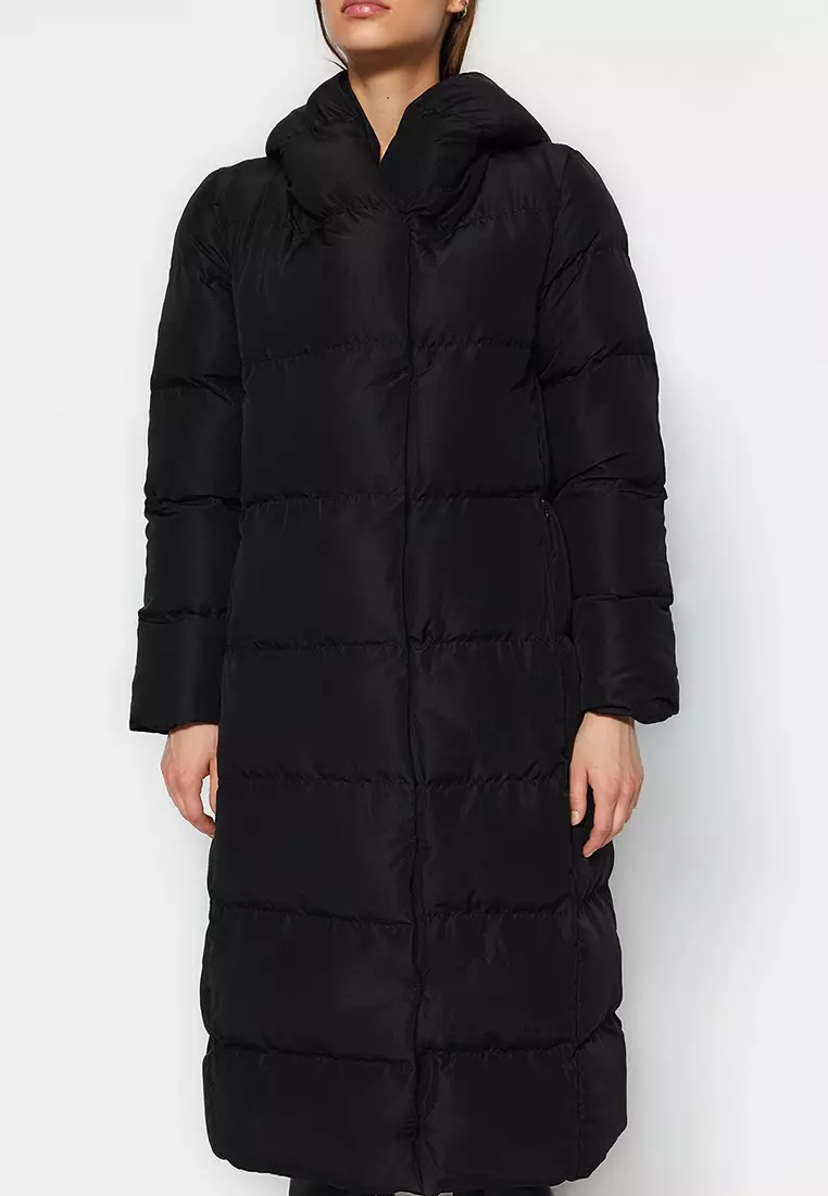 Black Regular Fit Side Snap Closure Water Repellent Long Inflatable Coat Twoaw24Mo00044