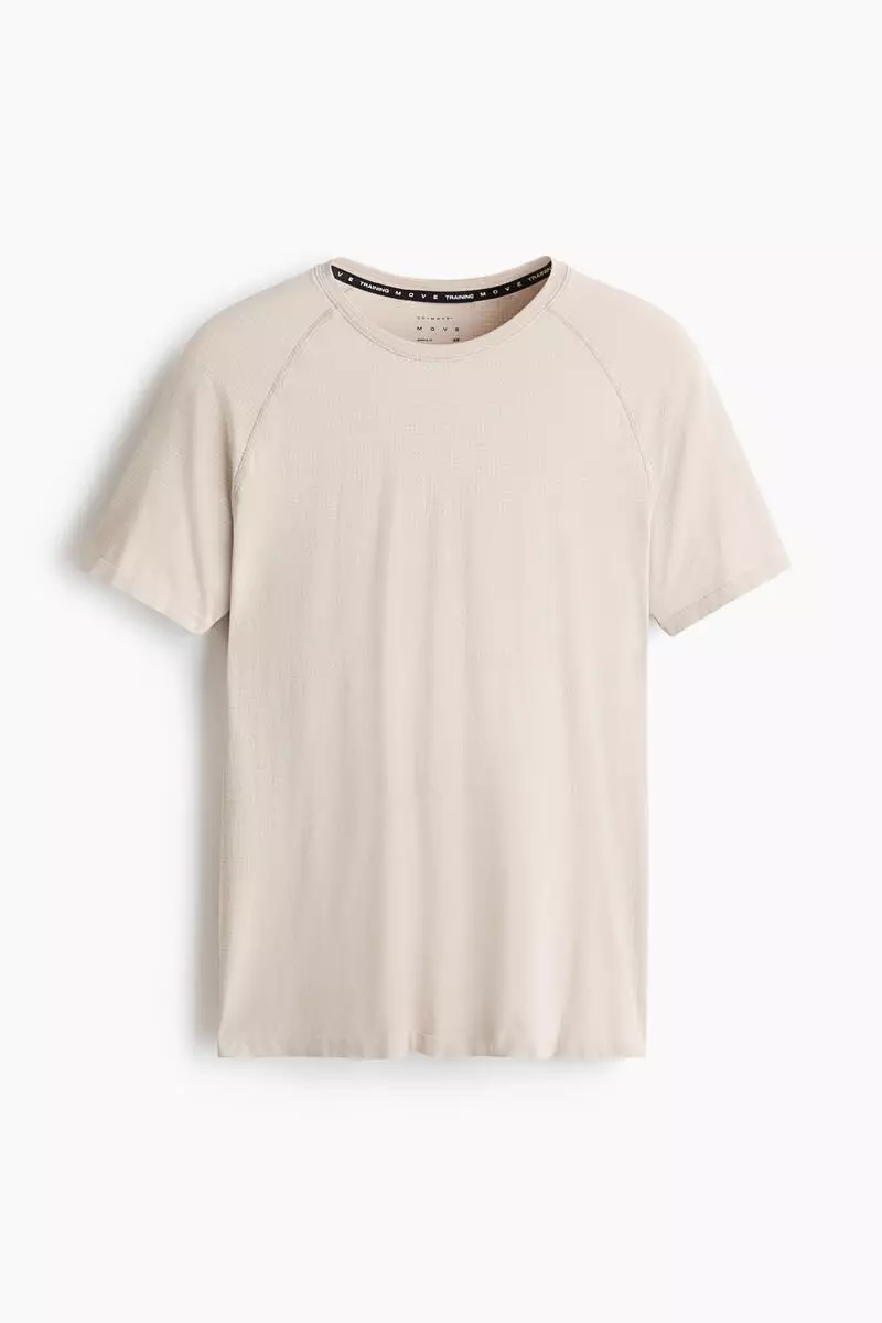 Muscle Fit Sports T-shirt with DryMove™