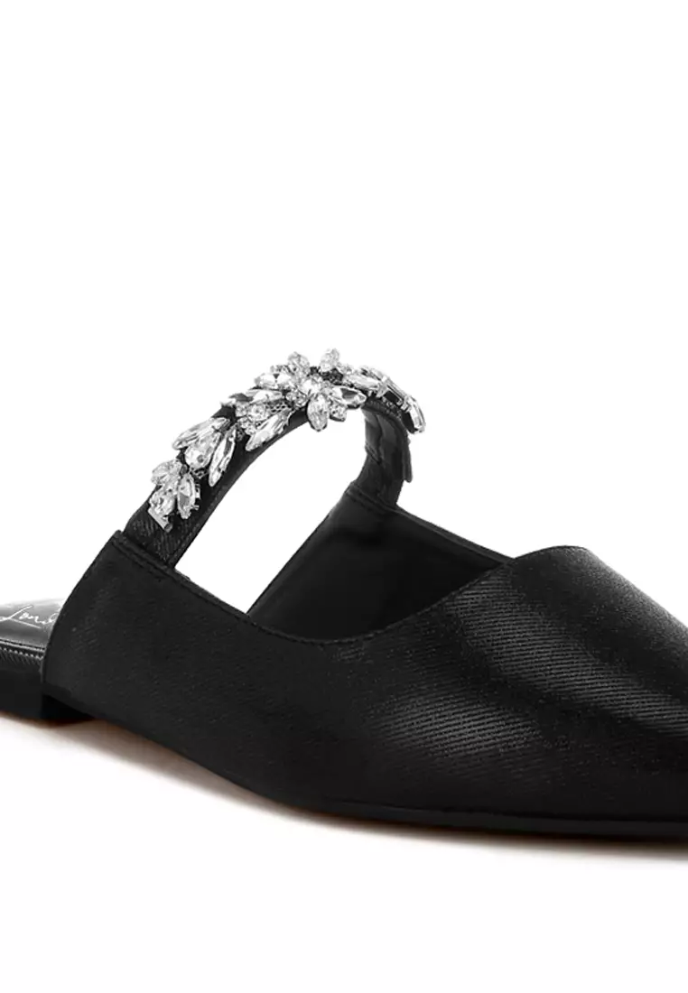 Sandal Selop Berkilau dengan Tali Berlian Imitasi Warna Hitam