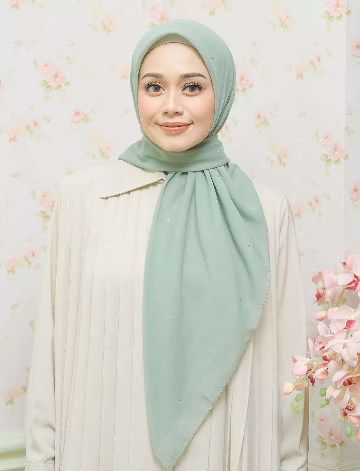 Viona Paris Square Sage