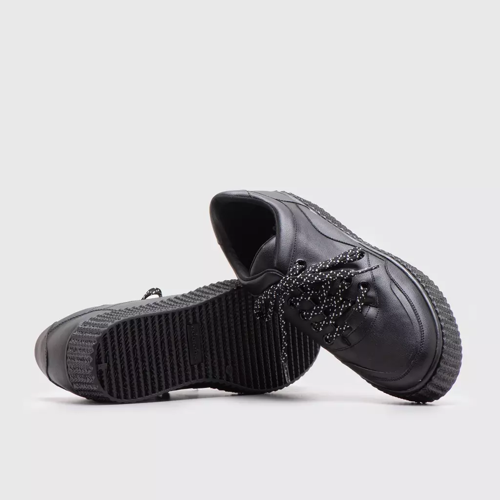 Medalion Black Sneakers
