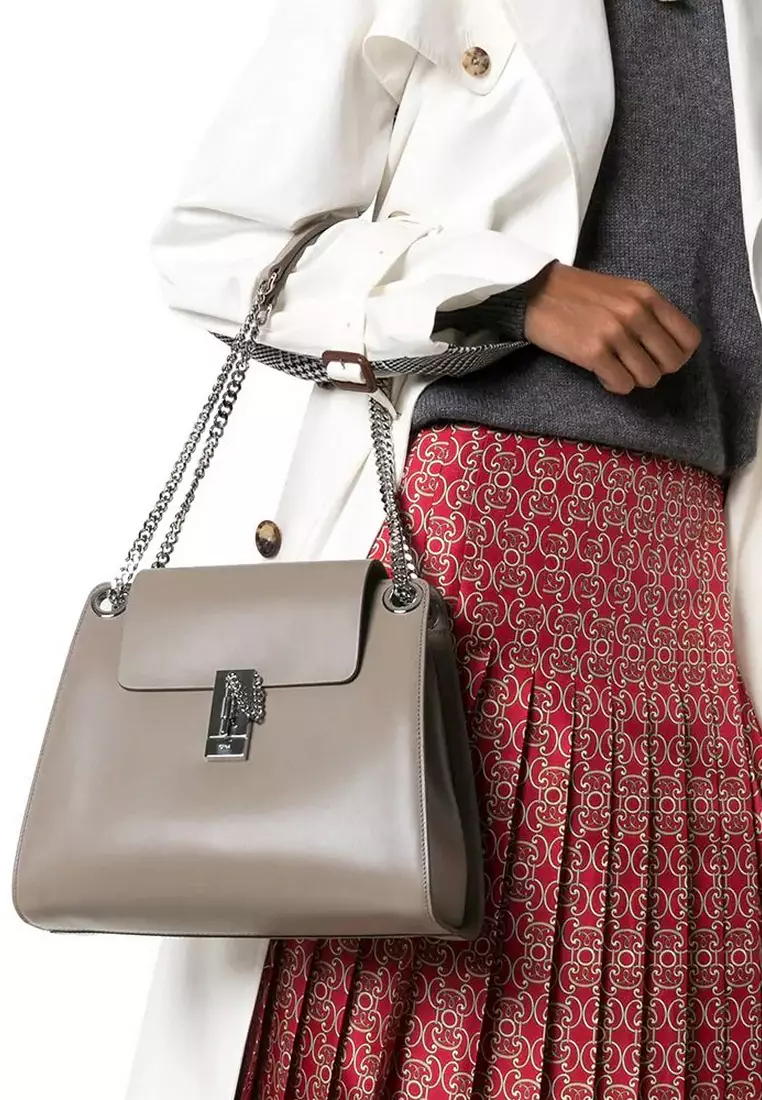 Medium Annie Shoulder Bag in Motty Grey