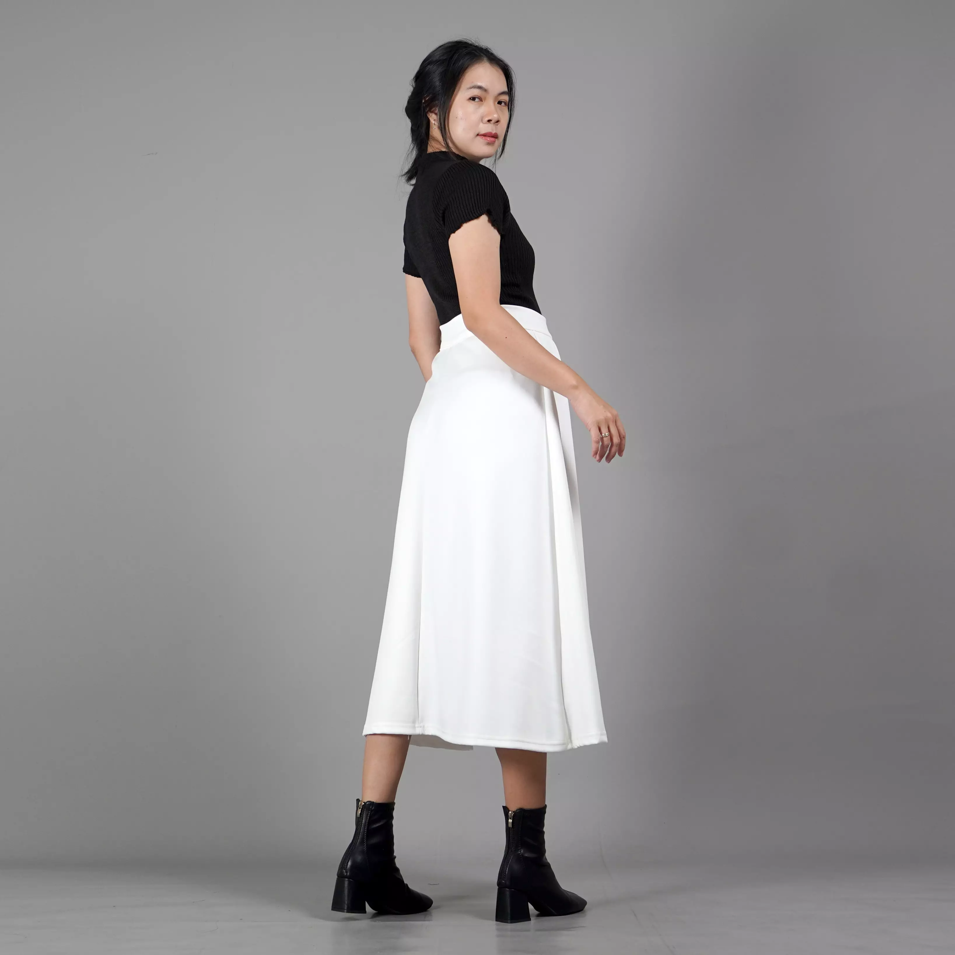  REBECA Rok 3/4 Rok Korean Style Flare Skirt A Line - PUTIH
