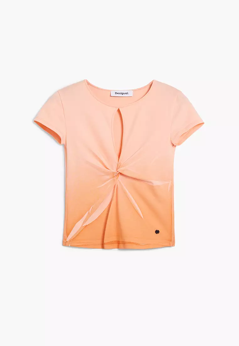 Short-sleeve T-shirt with opening