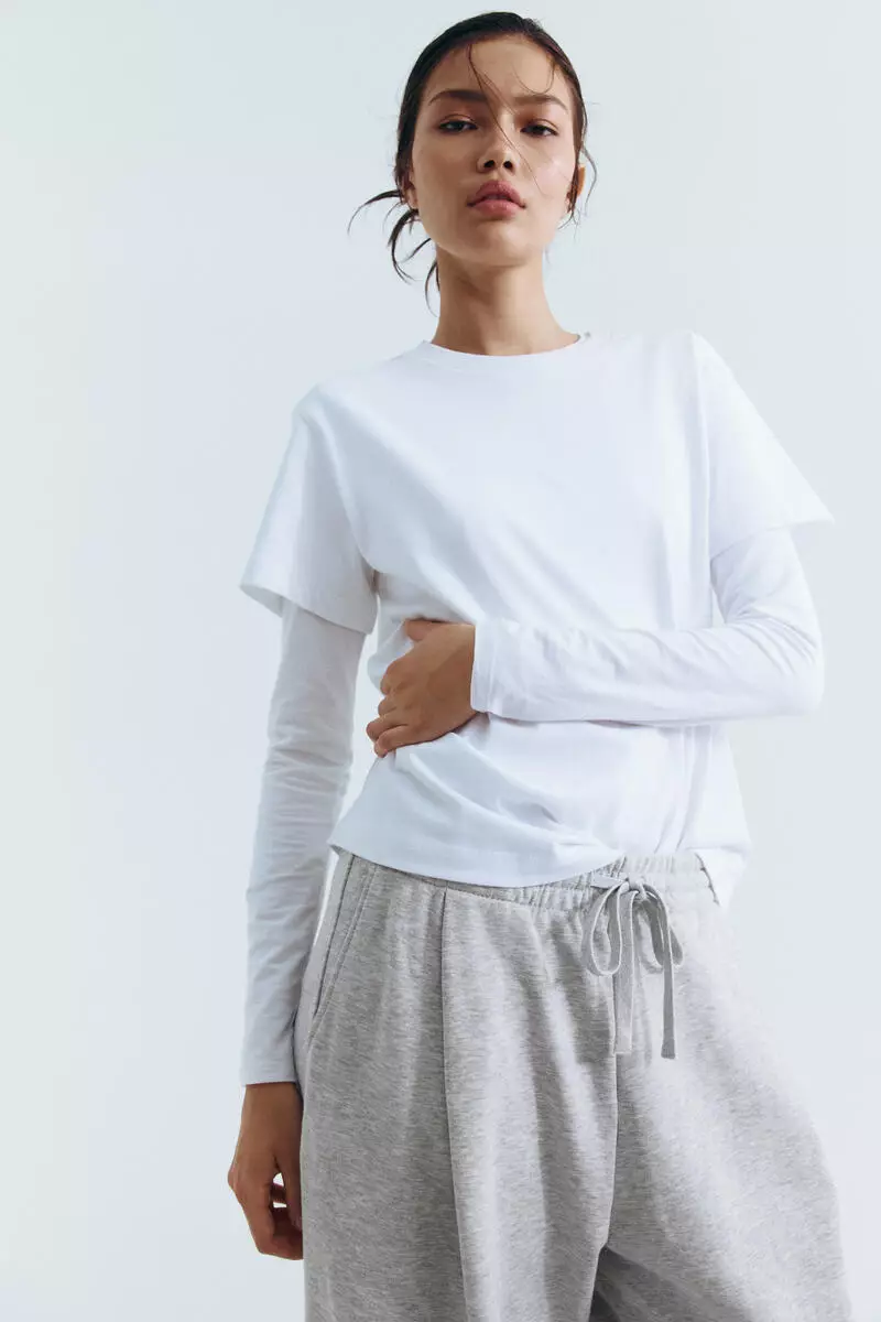 Pleat-front sweatpants