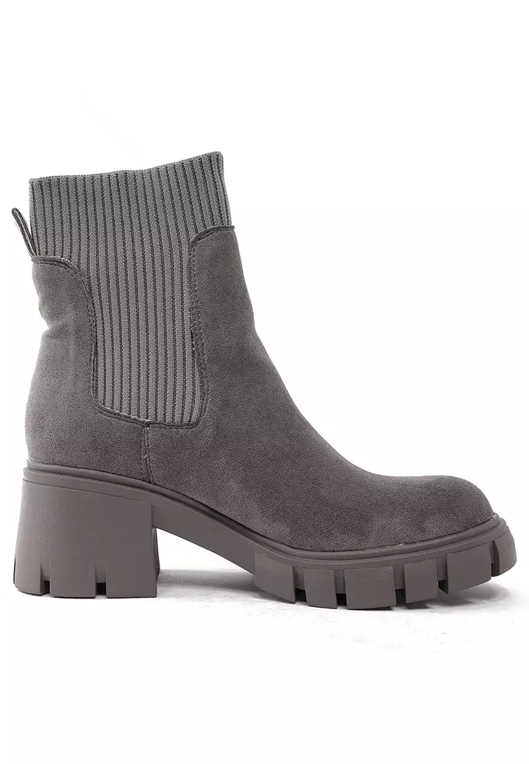 Discount on Twenty Eight Shoes  shoes - SKU: Knitted Stitched Suede Chelsea Boots Wty2030-12