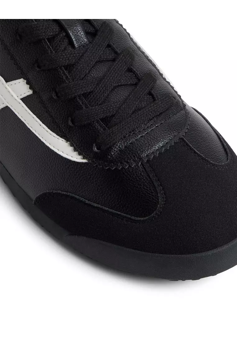 Messick Jogger Sneakers